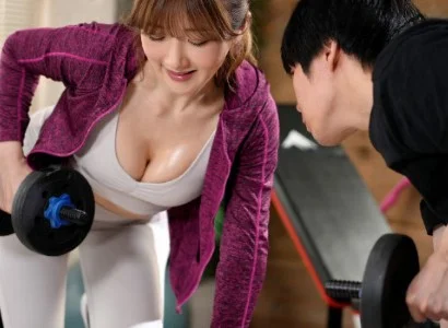Chàng trai số hưởng và cô nàng PT gợi cảm giao hợp